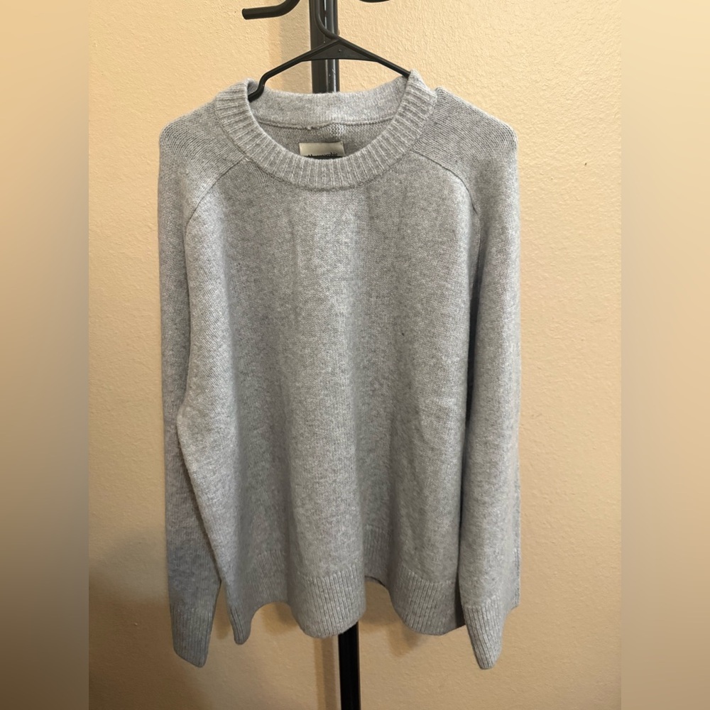 Abercrombie & Fitch Light Gray Crewneck Sweater XXL NWT